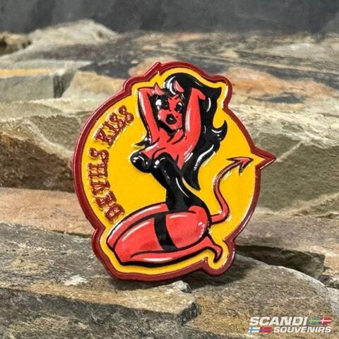 ΚΑΡΦΙΤΣΑ - Devils Kiss pin-devil