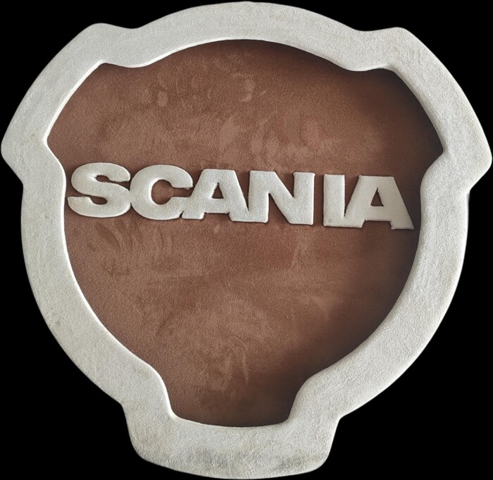 Φωτιζόμενο έμβλημα SCNIA - 60cm περιπου, επιλογη χρωματος ταινιας led και χρωματισμου υφασματων emblemback1c